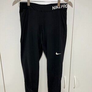 Nike Pro Women's Mid-Rise Training Tights